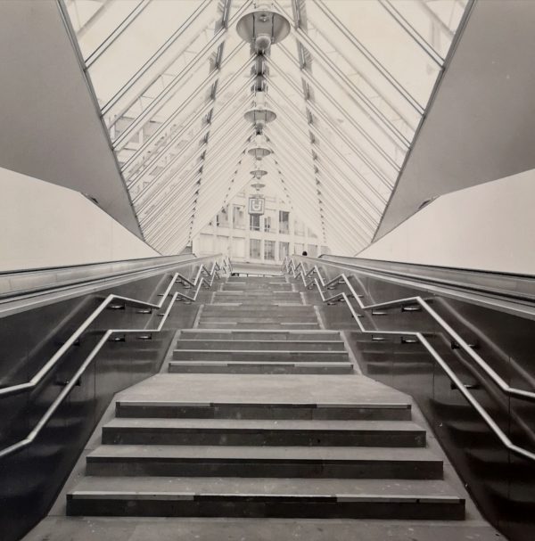 Escalator 2,Original Fotografie auf Pe Papier